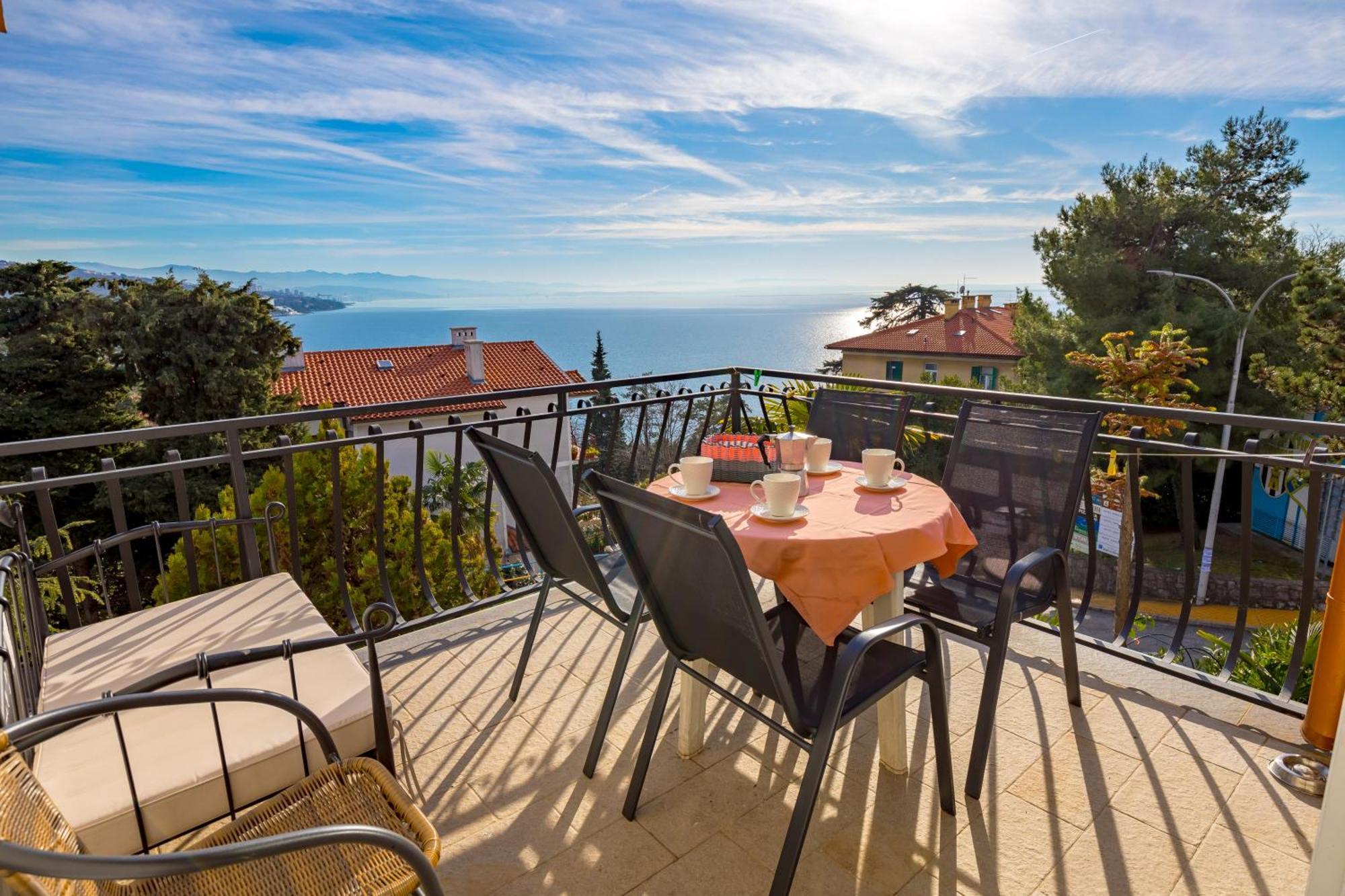 Camelia & Martina Apartments Opatija Luaran gambar
