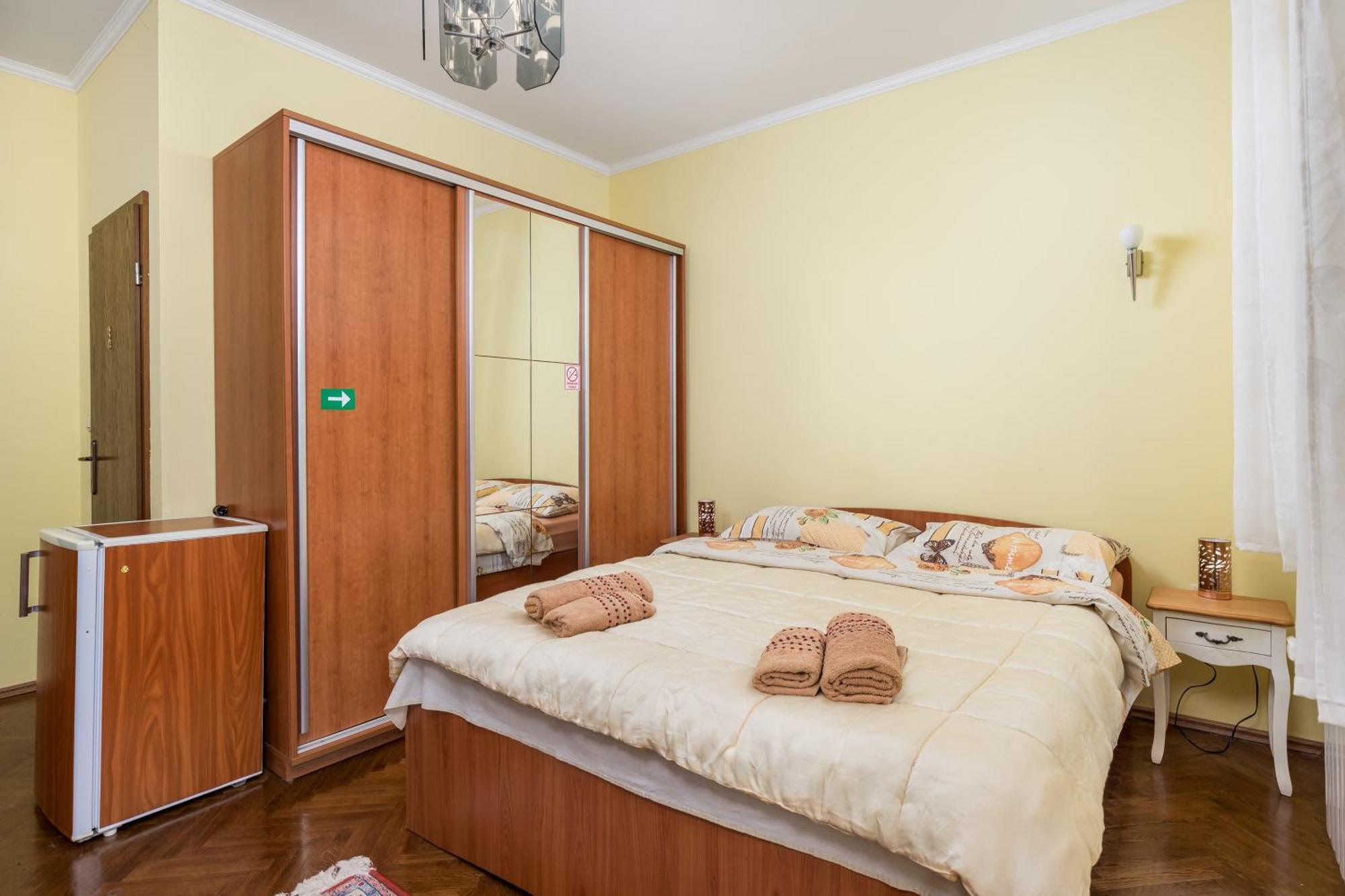 Camelia & Martina Apartments Opatija Luaran gambar