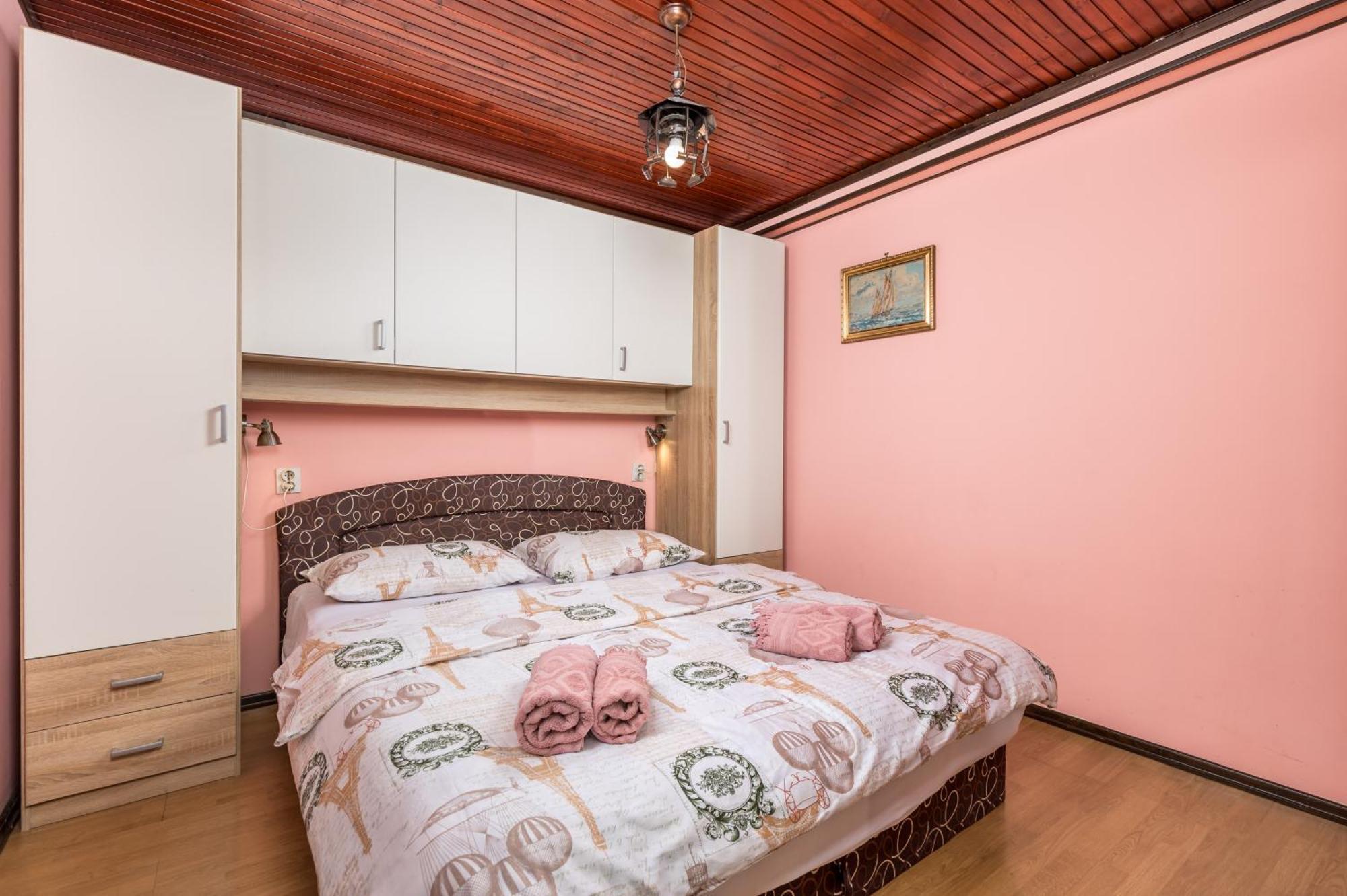 Camelia & Martina Apartments Opatija Luaran gambar